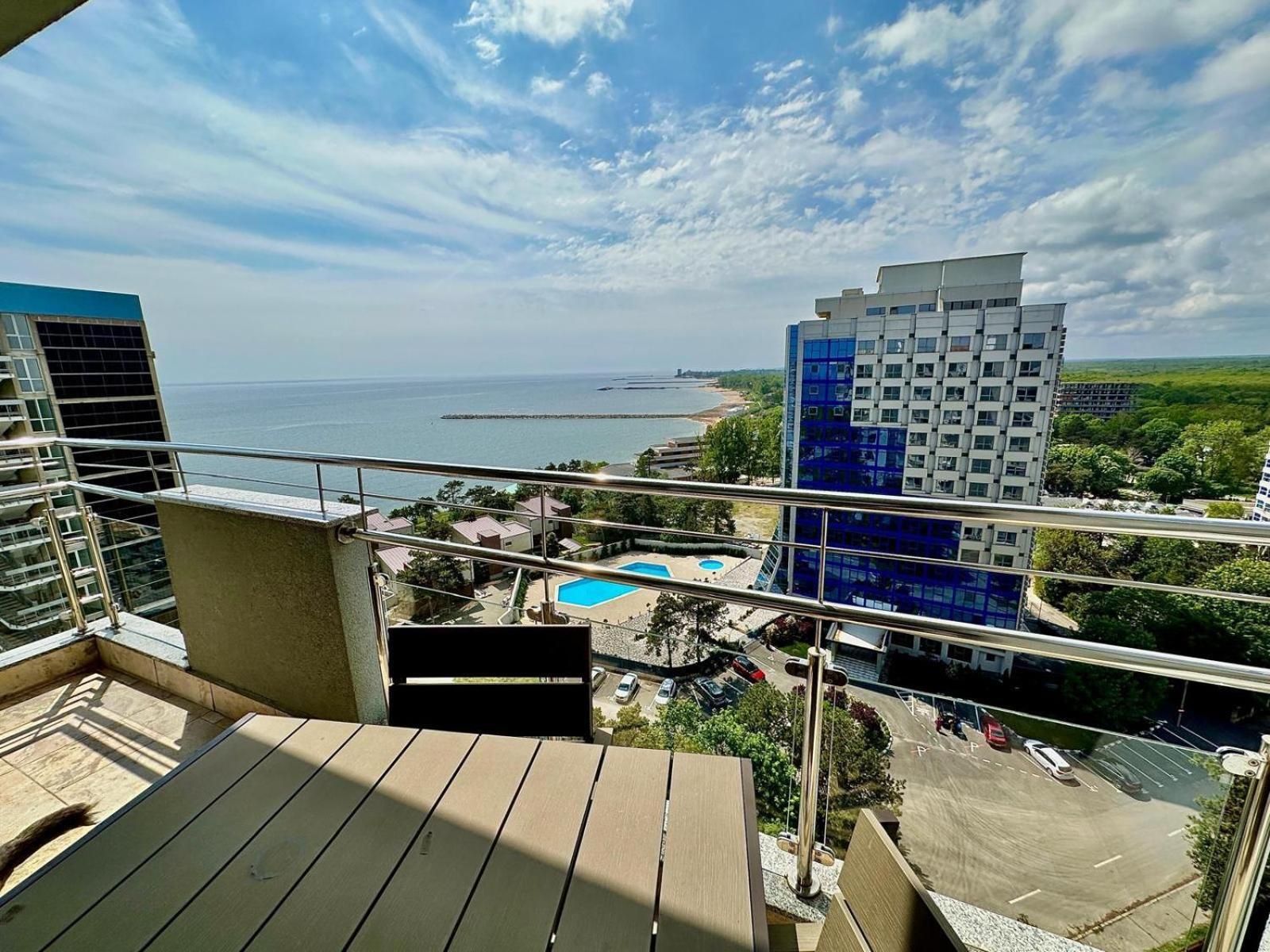 Aky&Suki Sea View Apartments Olimp Exterior photo